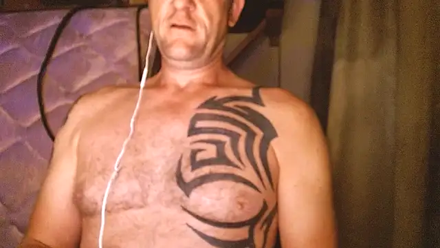 Yournaughty online show from 06-18-26, 09:14