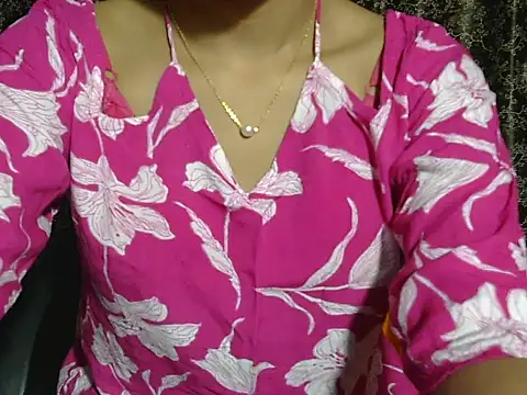 Snapshot of lovely_soniya chatting on 03-28-26, 07:08 lovely soniya online show from 03-28-26, 07:08