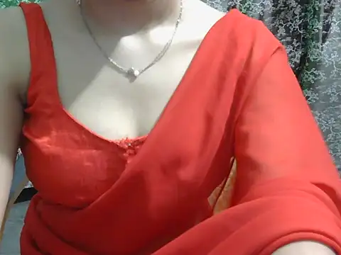 Snapshot of lovely_soniya chatting on 04-23-26, 12:29 lovely soniya online show from 04-23-26, 12:29
