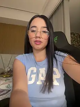 Snapshot of Michelle_Zoe chatting on 02-28-26, 05:41 Michelle Zoe online show from 02-28-26, 05:41