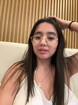 Snapshot of Michelle_Zoe chatting on 03-08-26, 05:55 Michelle Zoe online show from 03-08-26, 05:55