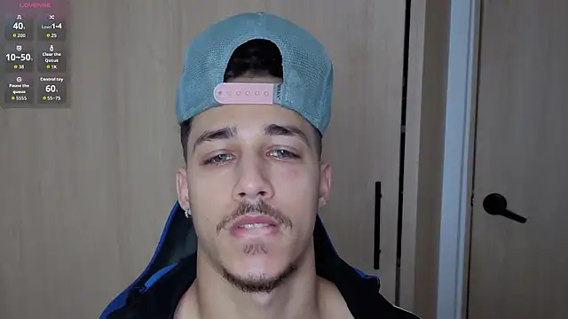 Snapshot of orionblaze69_ chatting on 03-05-26, 11:06 orionblaze69 online show from 03-05-26, 11:06