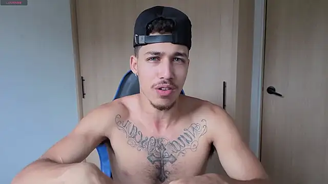 Snapshot of orionblaze69_ chatting on 03-08-26, 08:23 orionblaze69 online show from 03-08-26, 08:23