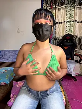 Ariana  Marie online show from 11-24-25, 05:34