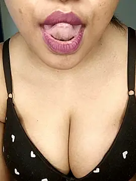 Snapshot of sex-withcouple chatting on 02-20-26, 06:26 sex-withcouple online show from 02-20-26, 06:26