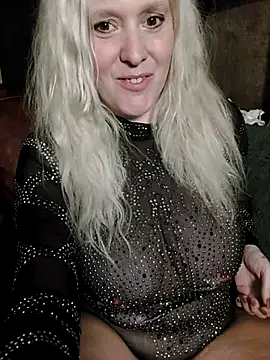 Bouncy-Bella28X online show from 09-22-25, 09:39