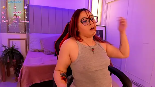 Cherry blush  online show from 09-22-25, 07:38