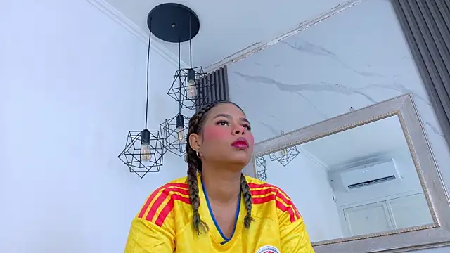 keyla mejia online show from 06-27-26, 12:22