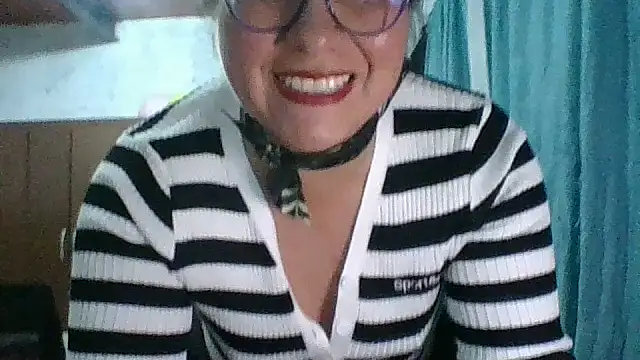 scarlett widow  online show from 09-23-25, 03:09