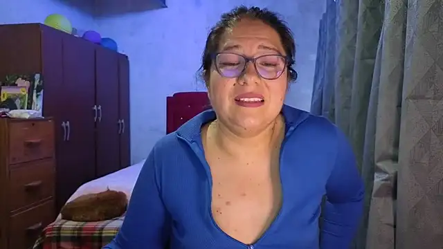 scarlett widow  online show from 02-22-26, 10:41