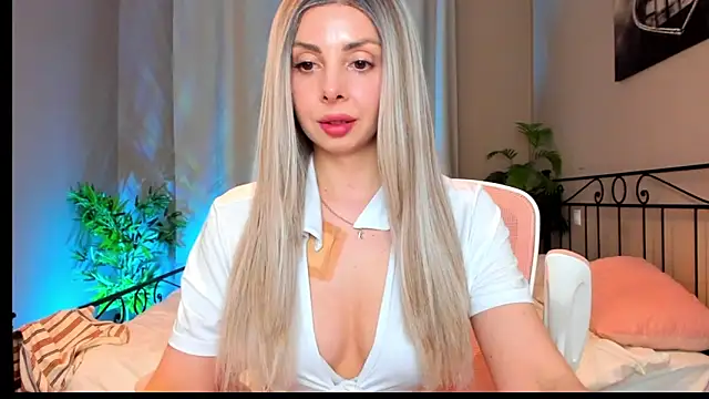 Snapshot of VelvetEliza chatting on 03-29-26, 05:35 VelvetEliza online show from 03-29-26, 05:35