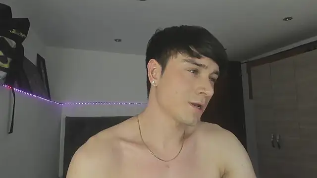 stevve 14 online show from 11-04-25, 03:38