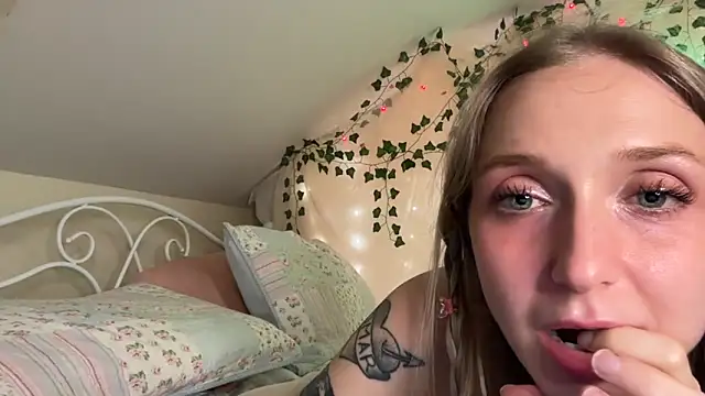 rose puzzy69 online show from 06-02-26, 02:57