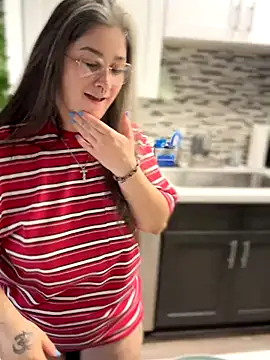 Alix Valentine online show from 09-25-25, 08:34