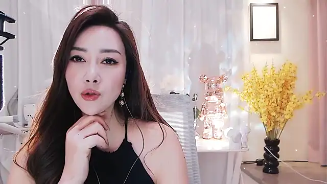 xya singer online show from 09-24-25, 06:06