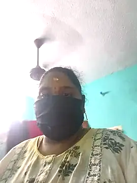 Villageanuty online show from 01-13-26, 04:40