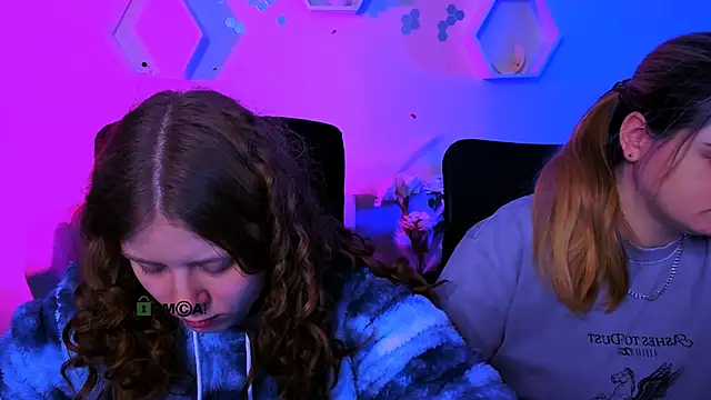 inga gree online show from 11-25-25, 08:20