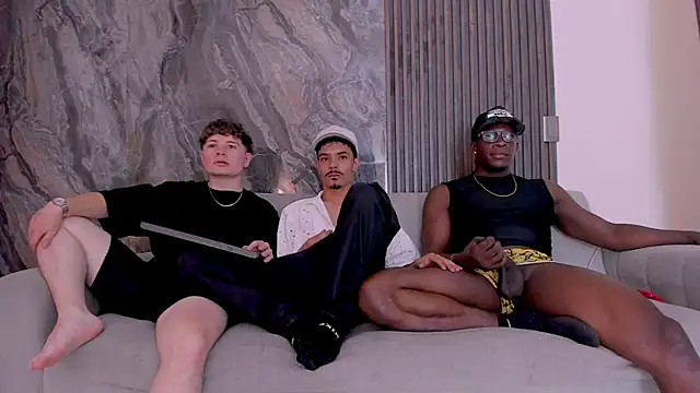 leo bby  online show from 09-13-25, 07:57
