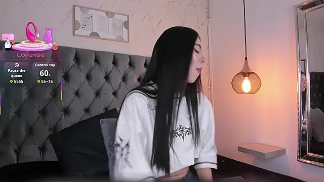 Anya Belth online show from 12-15-25, 08:02