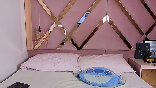 Sthephany grand online show from 10-17-25, 05:59