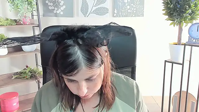 MartaEdams online show from 09-25-25, 06:06