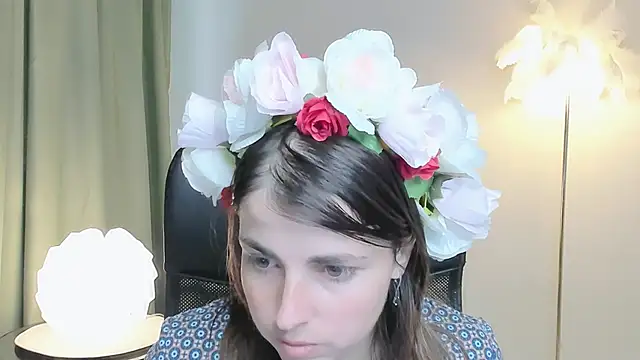 MartaEdams online show from 10-01-25, 07:14