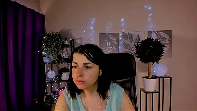 MartaEdams online show from 05-18-26, 09:04