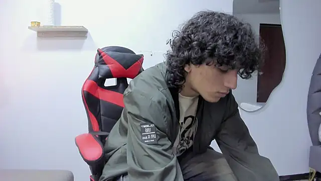 JackesTaylor online show from 10-20-25, 05:08