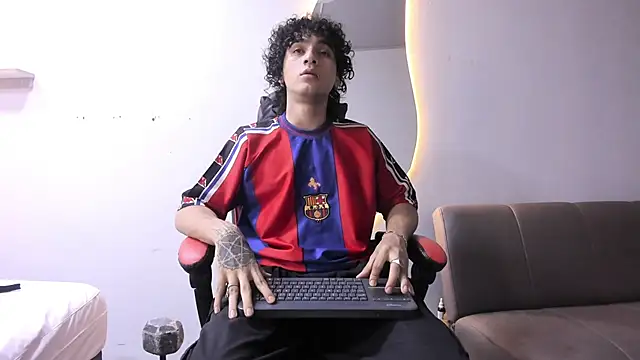 JackesTaylor online show from 02-10-26, 06:17