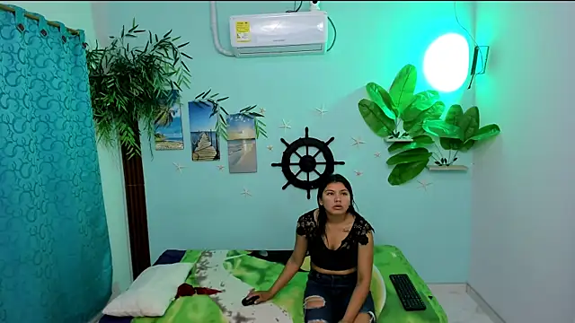 eladyrous98 online show from 09-24-25, 01:03