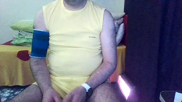 st206boy online show from 04-15-26, 09:48
