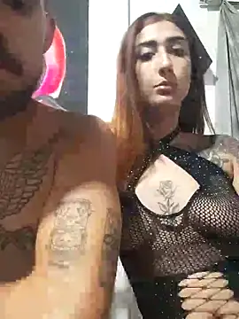 Snapshot of parejajuguetona420 chatting on 03-03-26, 02:39 parejajuguetona420 online show from 03-03-26, 02:39