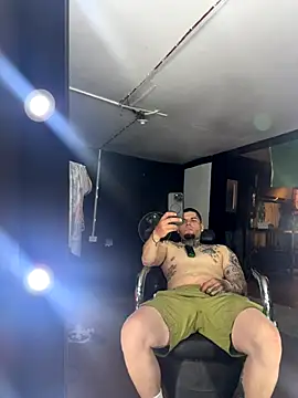 crazybarber69 online show from 09-24-25, 05:22