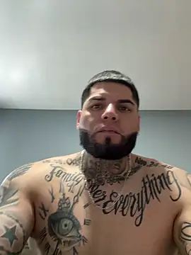 crazybarber69 online show from 04-10-26, 05:06