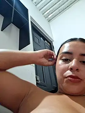 channell0 online show from 11-05-25, 06:35