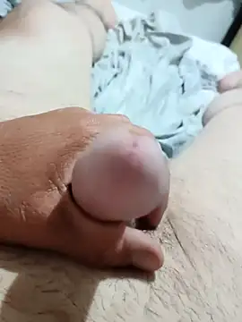 Snapshot of _bred chatting on 09-28-25, 04:29 bred online show from 09-28-25, 04:29