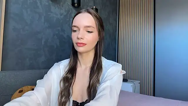 Snapshot of litlle_angelll chatting on 03-18-26, 01:58 litlle angelll online show from 03-18-26, 01:58