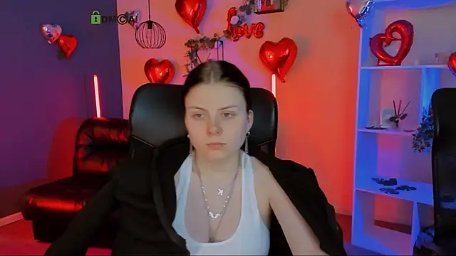 Snapshot of foxy_tease_ chatting on 03-05-26, 03:02 foxy tease online show from 03-05-26, 03:02