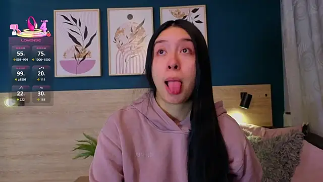 SarahMiler  online show from 03-17-26, 11:46