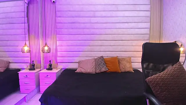VictoriaaBlair online show from 05-02-26, 07:19
