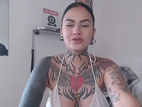 Snapshot of Sofia_May chatting on 09-17-25, 09:55 Sofia May online show from 09-17-25, 09:55