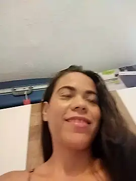 patricia-blosson online show from 11-12-25, 06:08