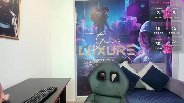 Liamartinn online show from 12-15-25, 02:10