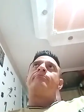 leon8013A online show from 11-14-25, 01:37