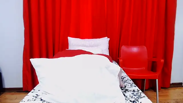 SexyBustyBoobs online show from 06-15-26, 05:53