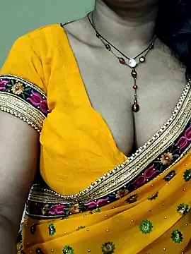 Hotty Sonali online show from 09-30-25, 01:16