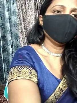 Hotty Sonali online show from 04-15-26, 09:04