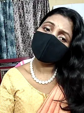 Hotty Sonali online show from 05-08-26, 01:55