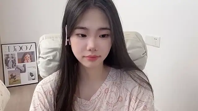 Snapshot of suki-1 chatting on 03-02-26, 09:27 suki-1 online show from 03-02-26, 09:27