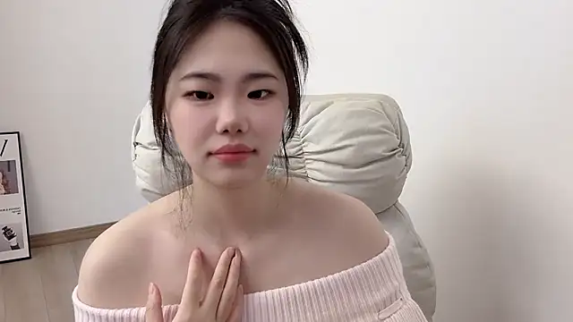 Snapshot of suki-1 chatting on 03-16-26, 09:46 suki-1 online show from 03-16-26, 09:46